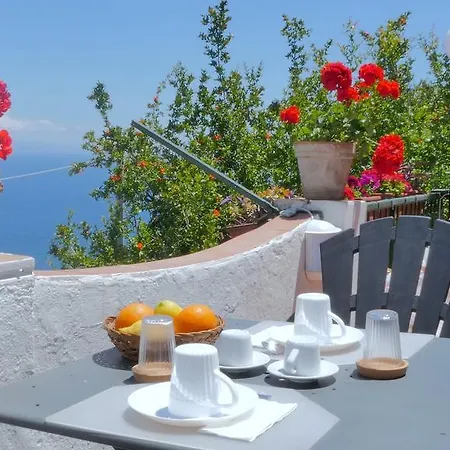 La Via Del Mare Oda ve Kahvaltı